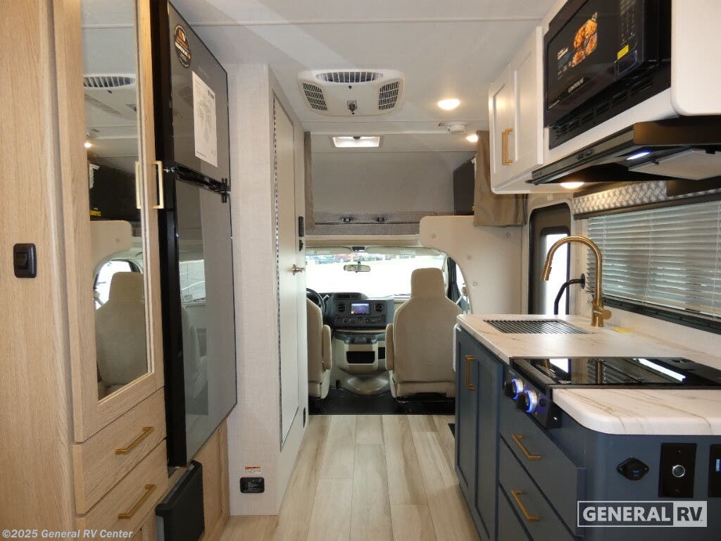 New 2026 Thor Motor Coach Quantum LC19 available in Wixom, Michigan