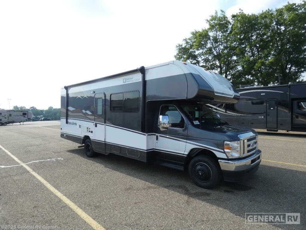 Email now about this 2026 Winnebago Minnie Winnie 26NP! New 2026 Winnebago Minnie Winnie 26NP available in Wixom, Michigan