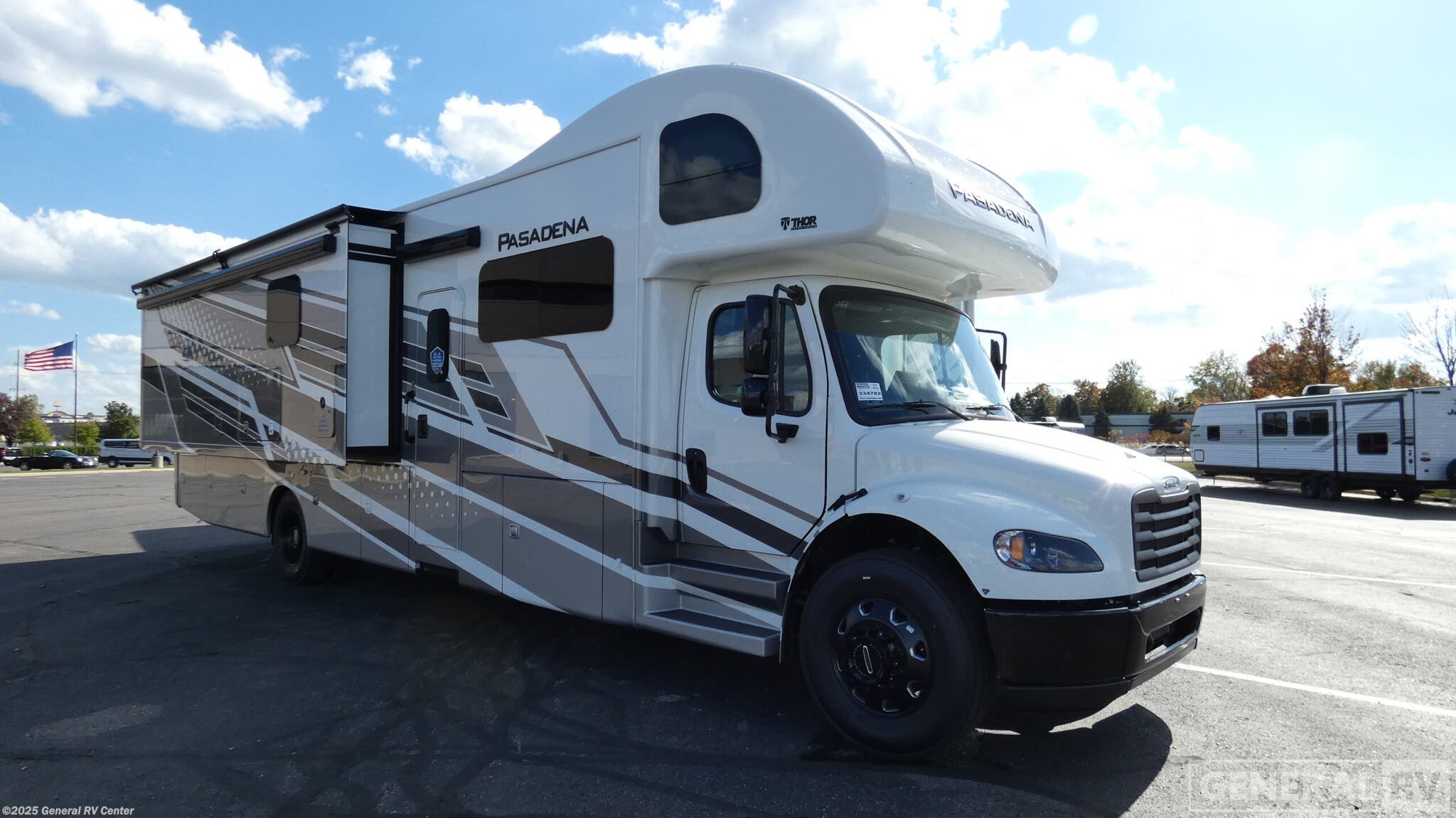 Email now about this 2026 Thor Motor Coach Pasadena 38FX! New 2026 Thor Motor Coach Pasadena 38FX available in Wixom, Michigan