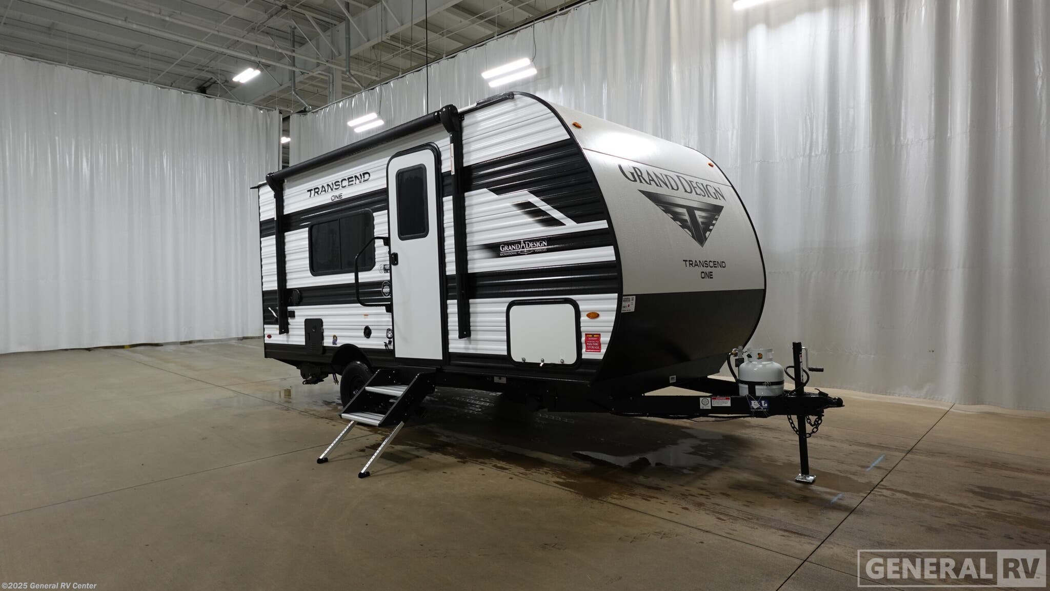 Email now about this 2026 Grand Design Transcend One 151RB! New 2026 Grand Design Transcend One 151RB available in Wixom, Michigan