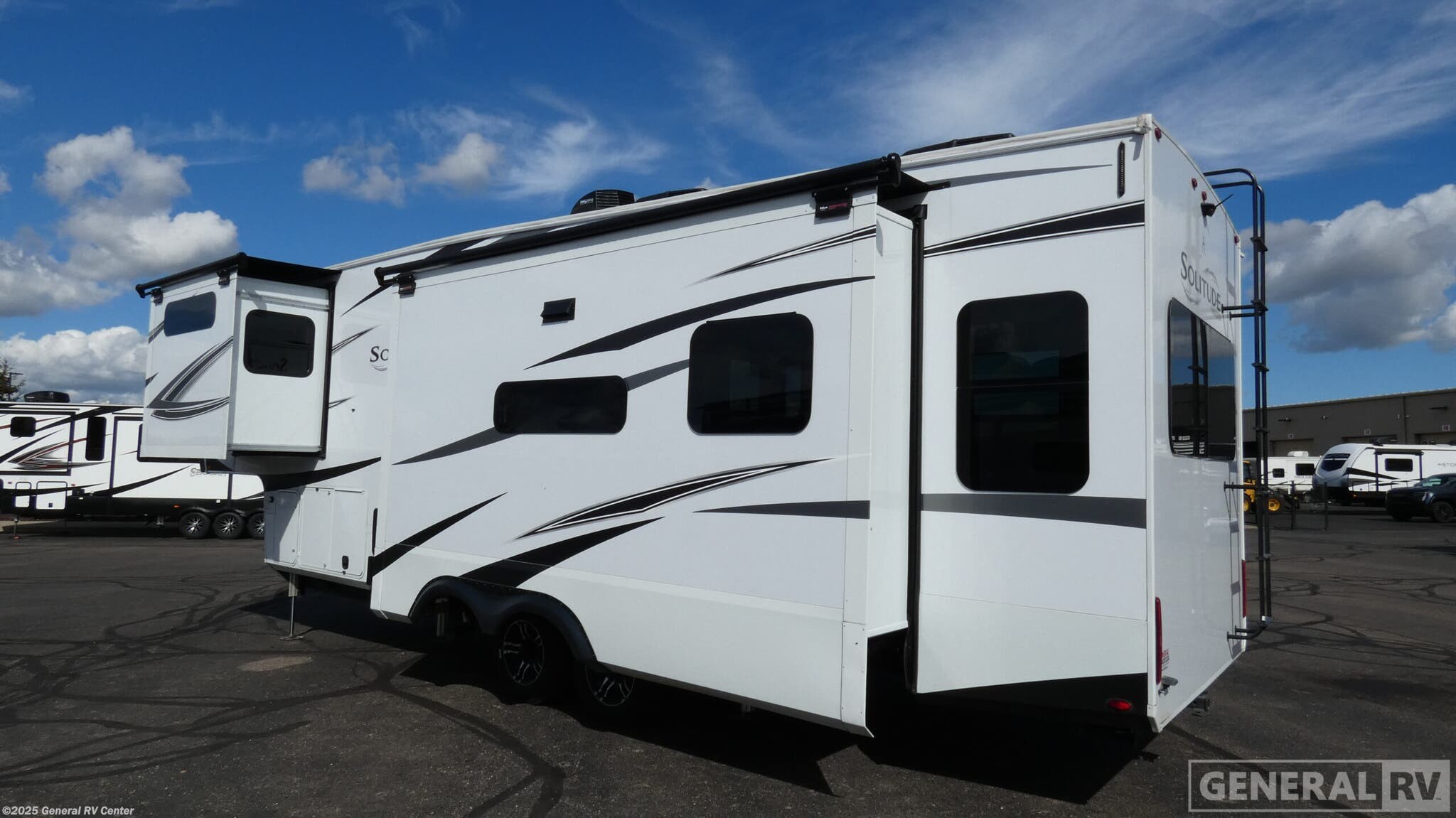 Contact us now about this 2025 Grand Design SOLITUDE-I 310GK! 2025 SOLITUDE-I 310GK by Grand Design from General RV Center in Wixom, Michigan