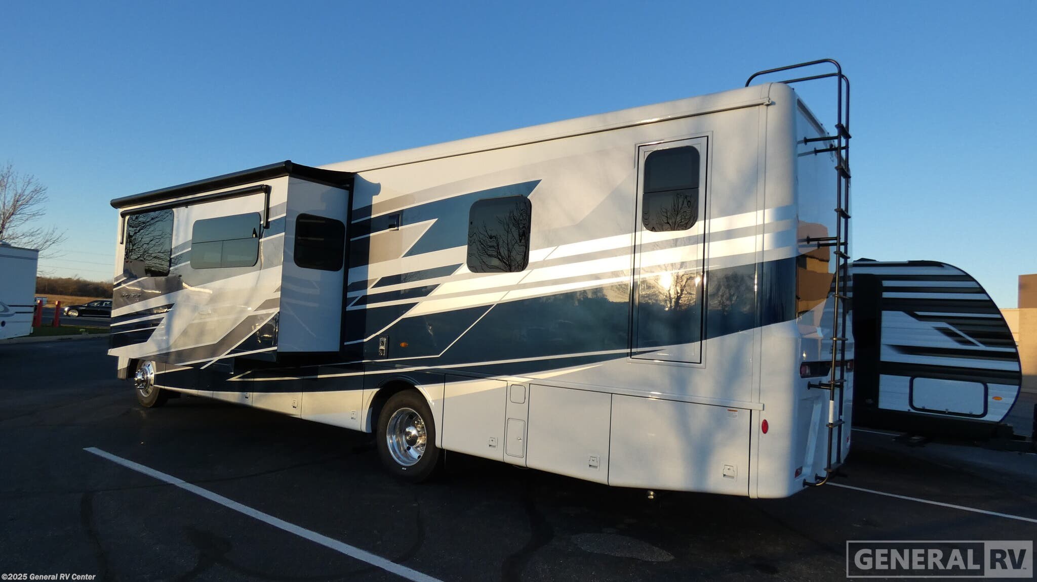Contact us now about this 2026 Newmar Bay Star 3609! 2026 Bay Star 3609 by Newmar from General RV Center in Wixom, Michigan