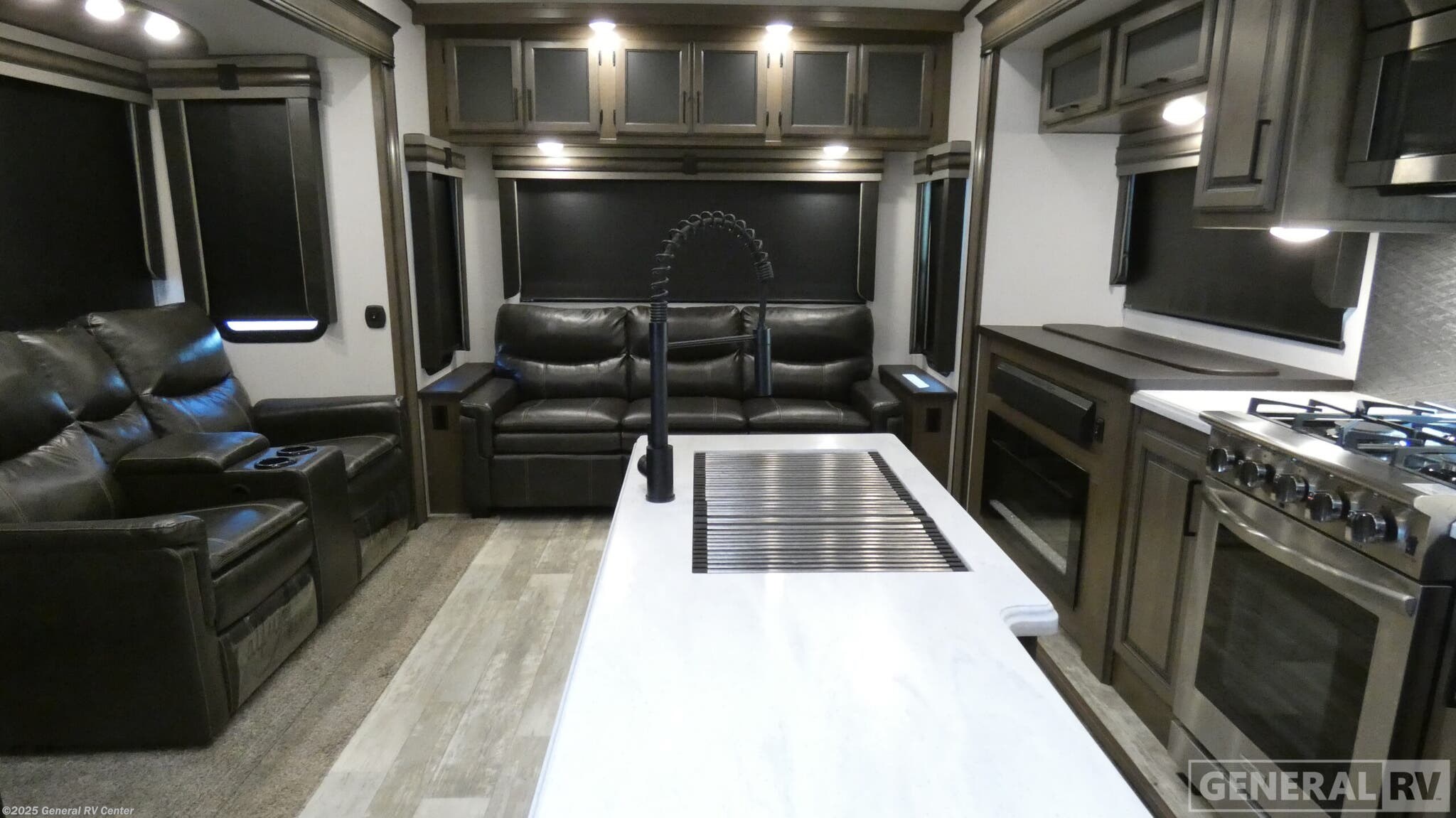 Call now about this 2021 Prime Time Sanibel 3102RSWB! 2021 Prime Time Sanibel 3102RSWB - Used Fifth Wheel For Sale by General RV Center in Wixom, Michigan