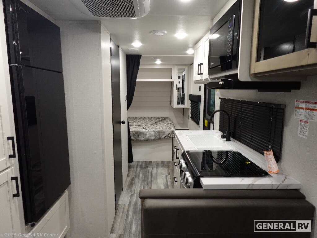 New 2026 Jayco Flight 210QB available in Wixom, Michigan