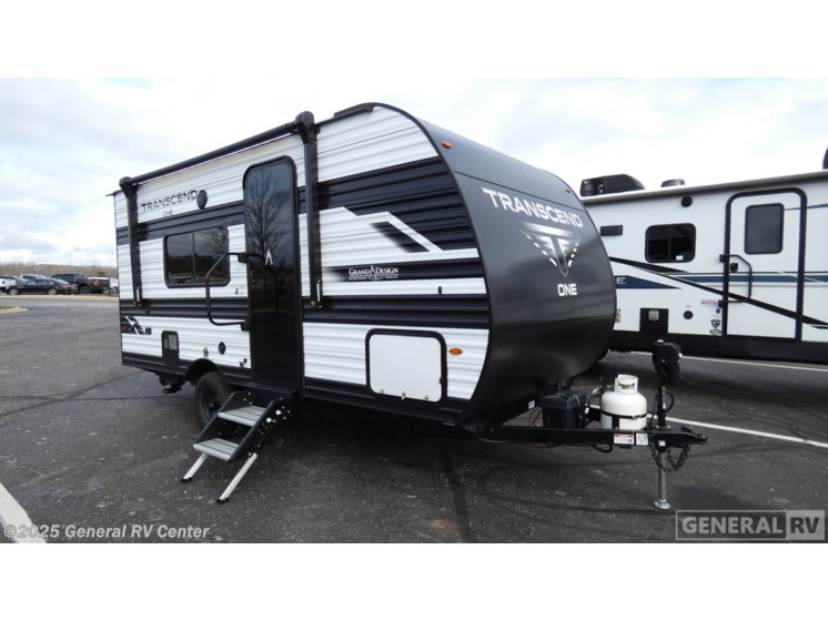 Email now about this 2025 Grand Design Transcend 151RB! Used 2025 Grand Design Transcend 151RB available in Wixom, Michigan