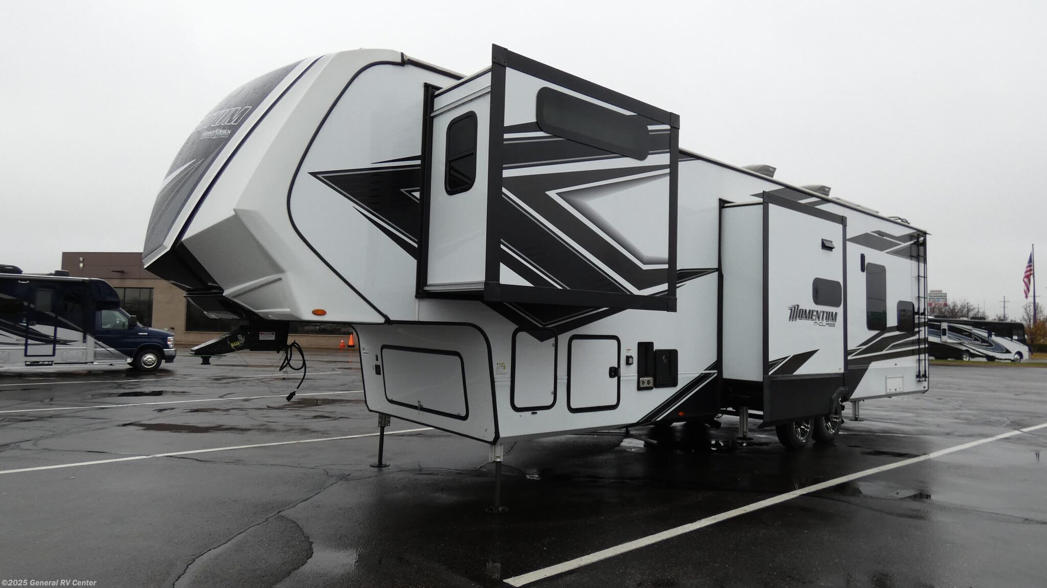 Used 2023 Grand Design Momentum 351MS available in Wixom, Michigan