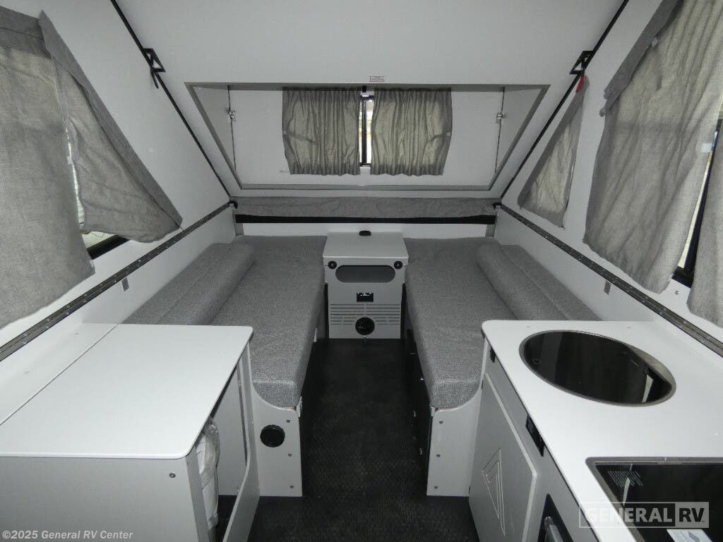 New 2025 Aliner Evolution available in Birch Run, Michigan