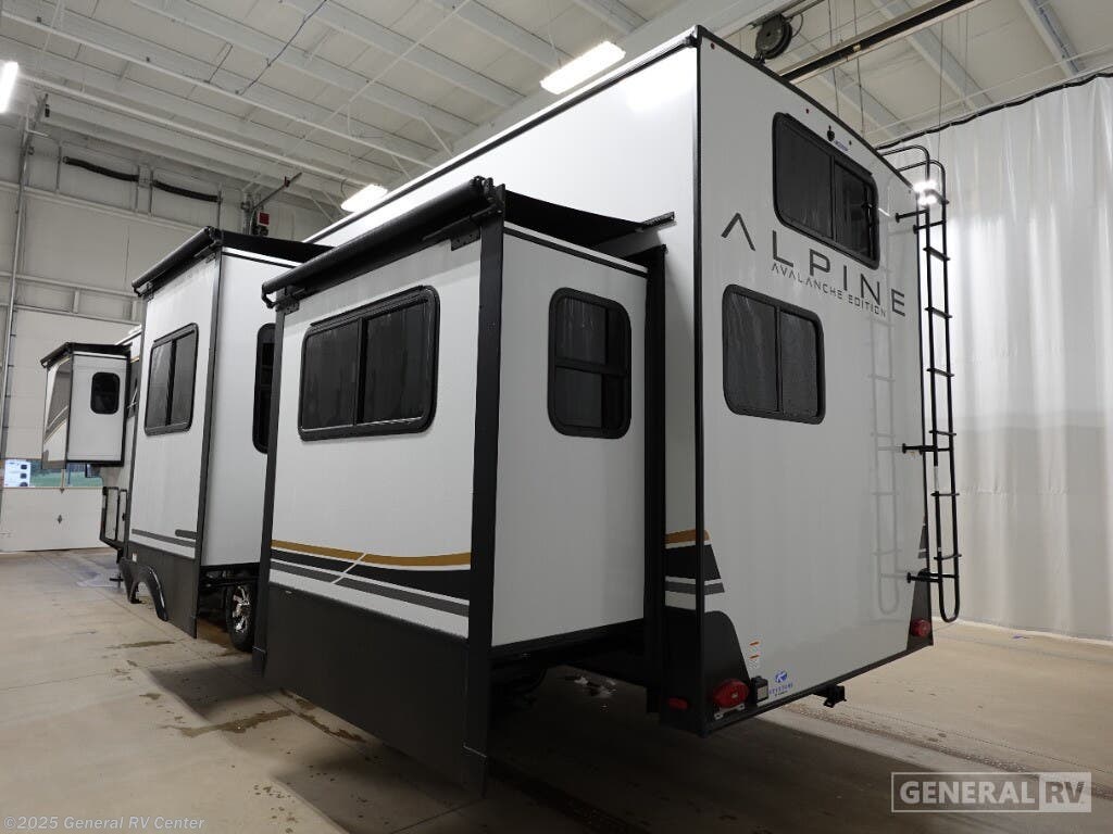 New 2025 Keystone Avalanche 380LT available in Birch Run, Michigan