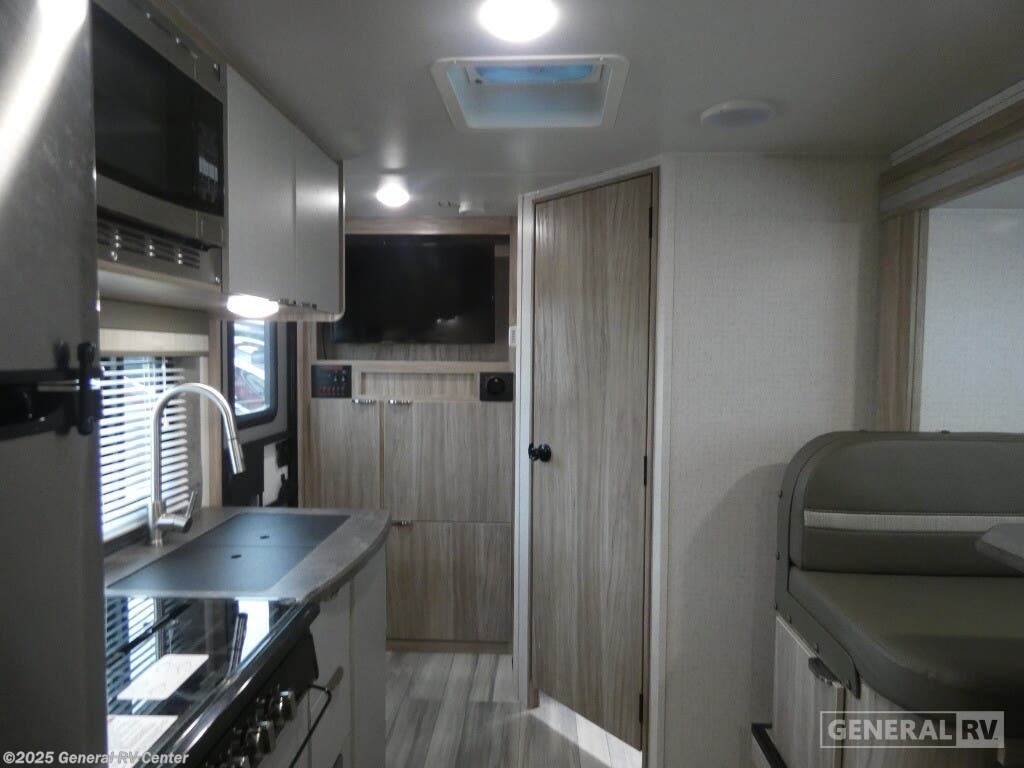 Call now about this 2022 Winnebago Micro Minnie 1808FBS-1SL! 2022 Winnebago Micro Minnie 1808FBS-1SL - Used Travel Trailer For Sale by General RV Center in Birch Run, Michigan