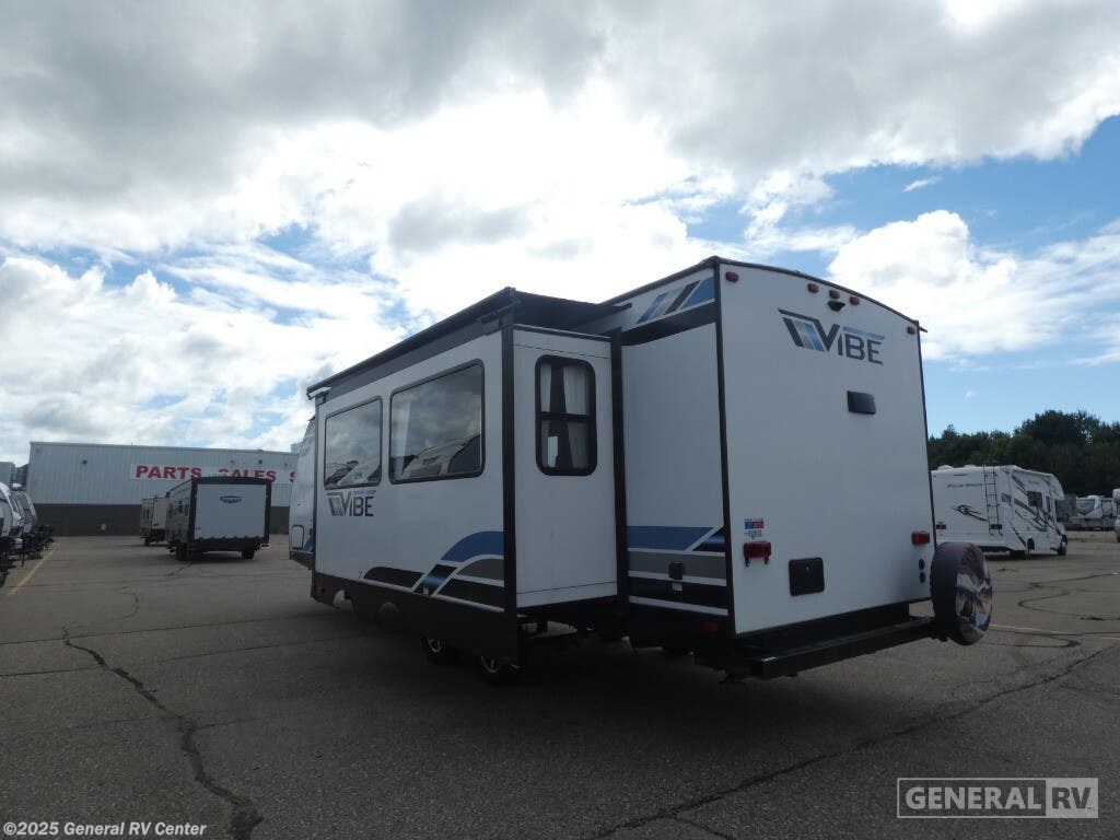 Used 2021 Forest River Vibe 26RK-1SL available in Birch Run, Michigan