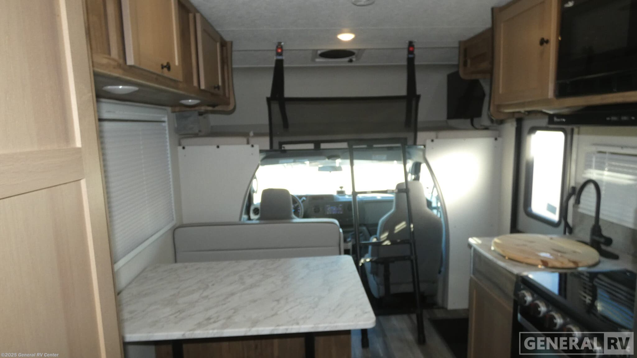 Used 2024 Coachmen CROSSTRAIL 23XG available in Birch Run, Michigan