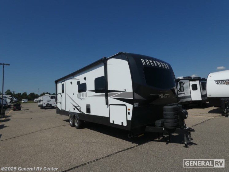 Email now about this 2024 Forest River Rockwood Ultra Lite 2606 WS! Used 2024 Forest River Rockwood Ultra Lite 2606 WS available in Birch Run, Michigan