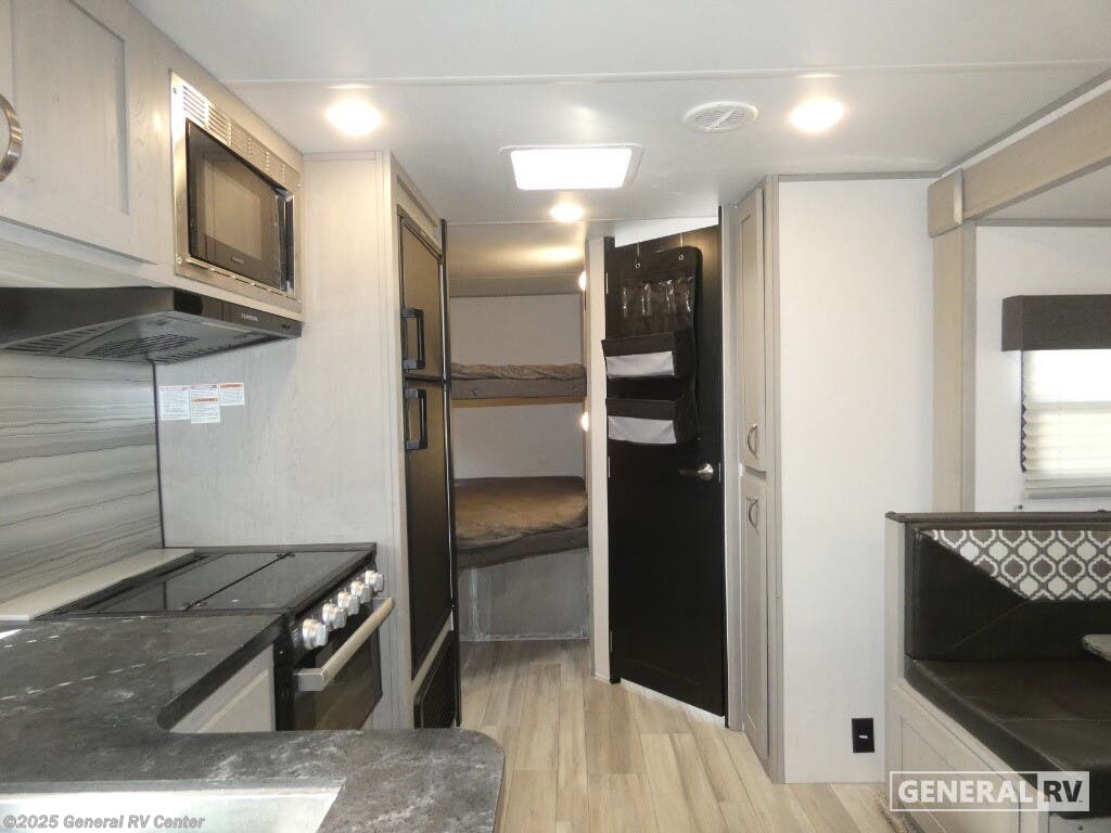 Call now about this 2021 Prime Time Tracer 24DBS! 2021 Prime Time Tracer 24DBS - Used Travel Trailer For Sale by General RV Center in Birch Run, Michigan