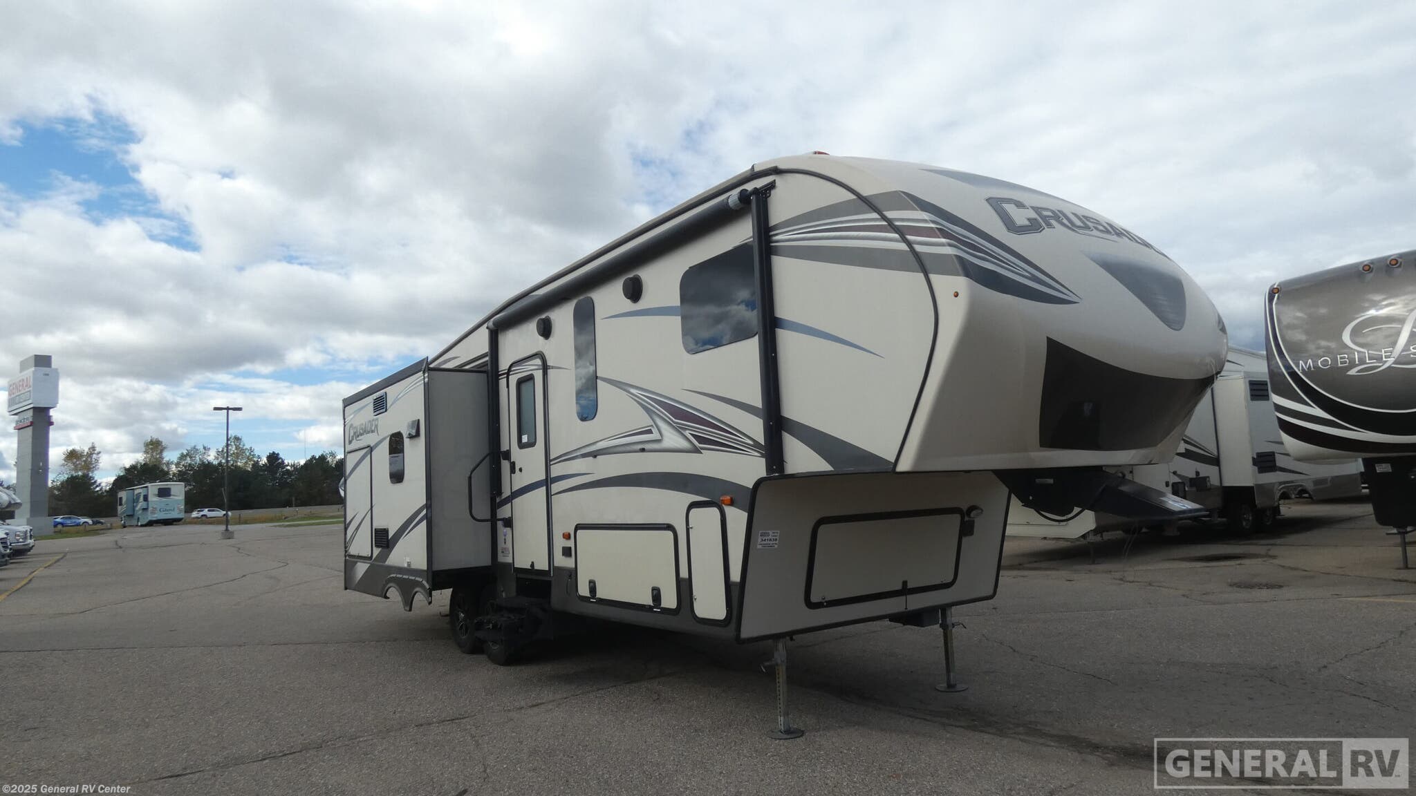Email now about this 2016 Prime Time Crusader 297RSK! Used 2016 Prime Time Crusader 297RSK available in Birch Run, Michigan