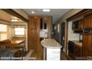 Used 2016 Prime Time Crusader 297RSK available in Birch Run, Michigan