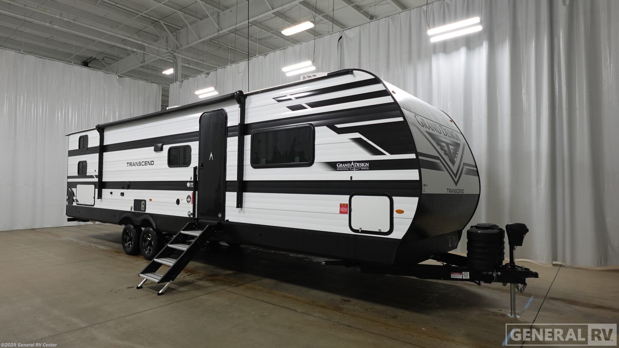 Email now about this 2026 Grand Design Transcend 335BHT! New 2026 Grand Design Transcend 335BHT available in Birch Run, Michigan