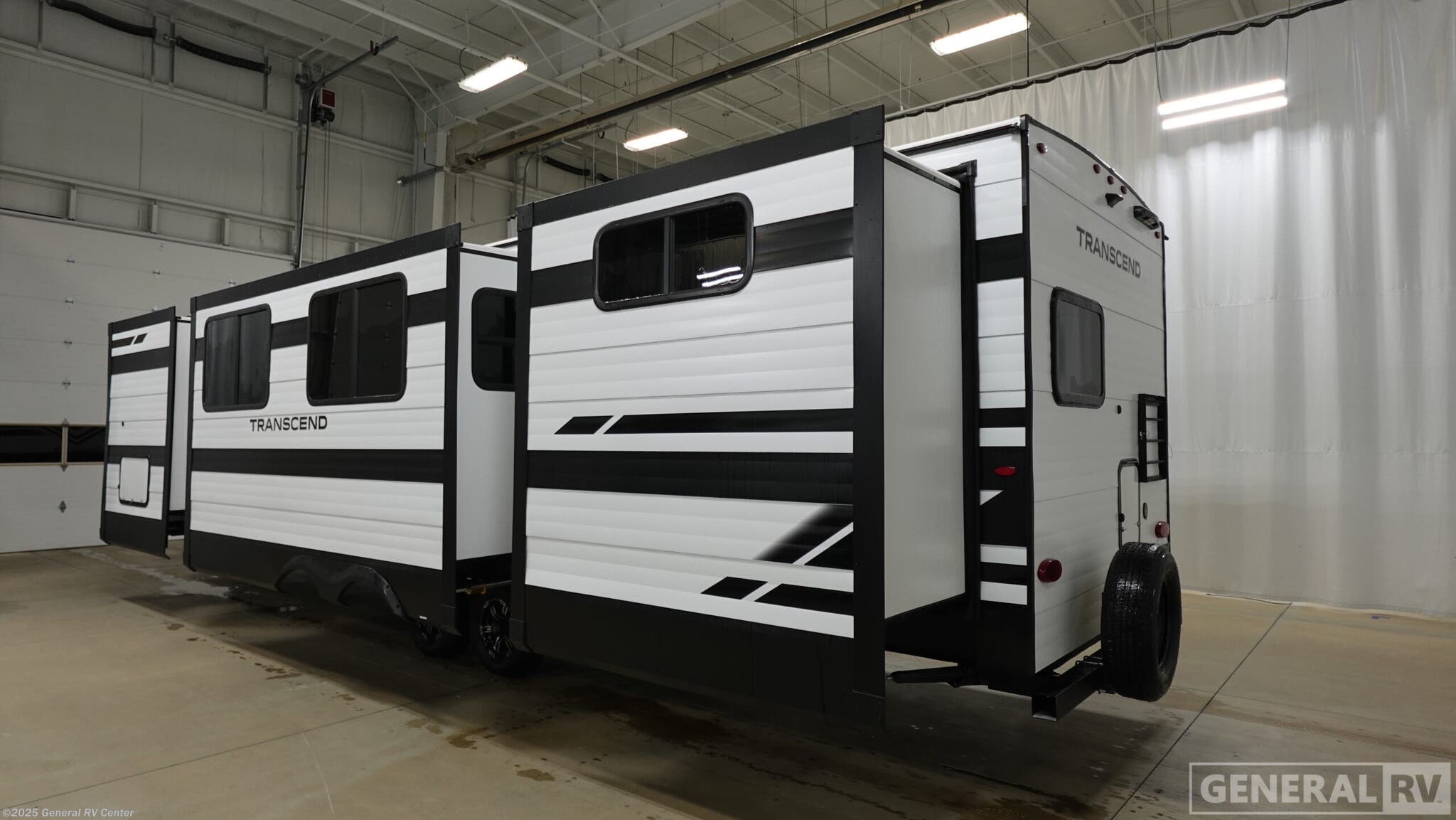 Contact us now about this 2026 Grand Design Transcend 335BHT! 2026 Transcend 335BHT by Grand Design from General RV Center in Birch Run, Michigan