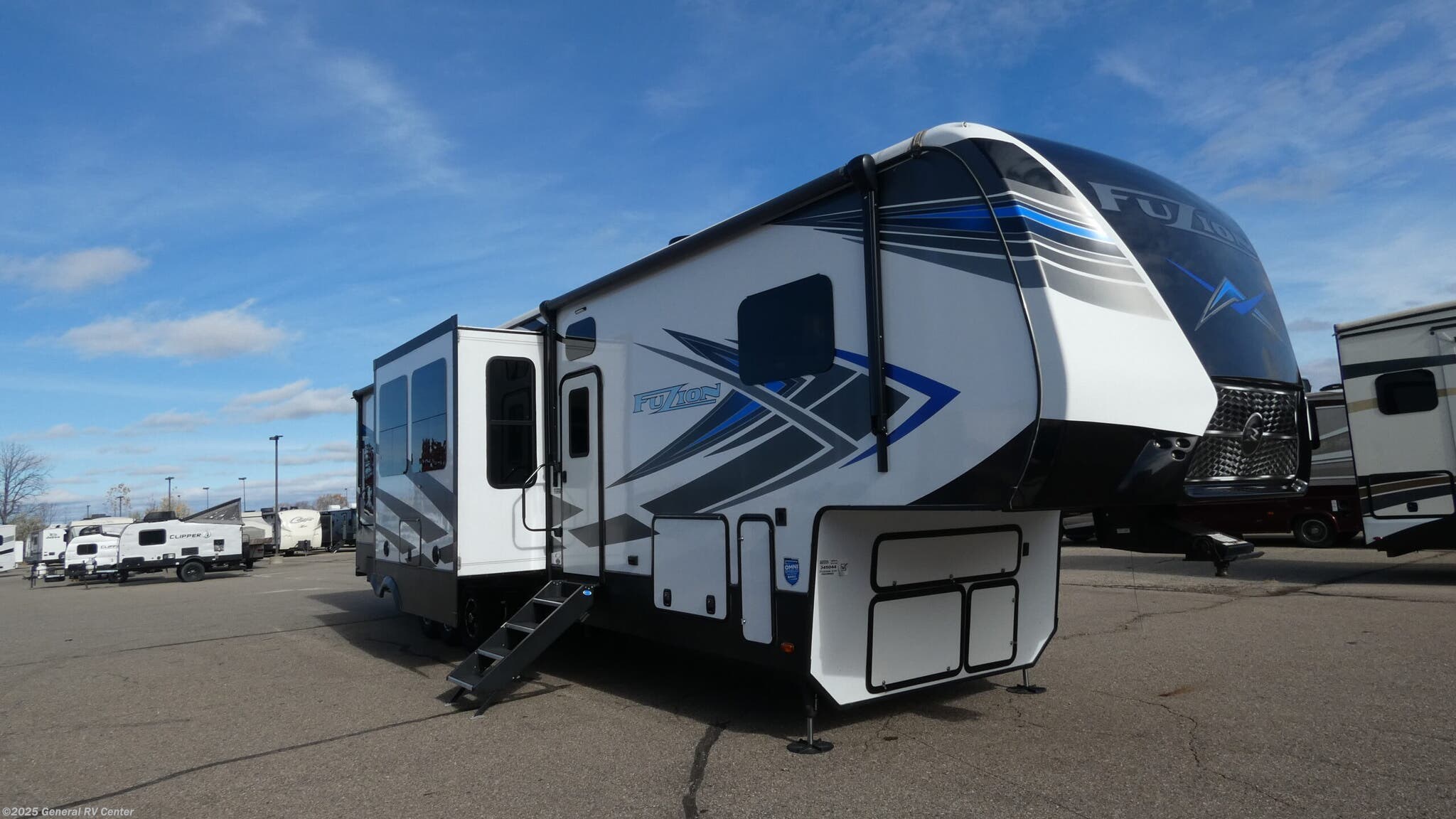 Email now about this 2021 Keystone Fuzion 419! Used 2021 Keystone Fuzion 419 available in Birch Run, Michigan