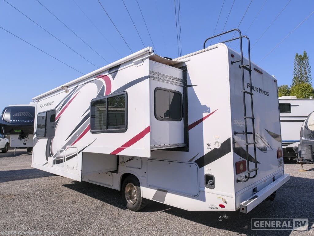 Used 2021 Thor Motor Coach Four Winds 27R-1S available in Birch Run, Michigan