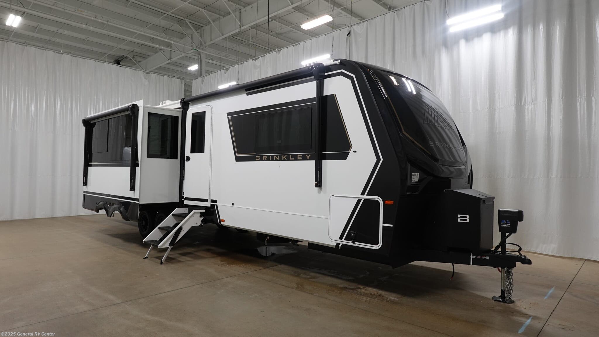 Email now about this 2026 Brinkley RV Model Z AIR 315! New 2026 Brinkley RV Model Z AIR 315 available in Birch Run, Michigan