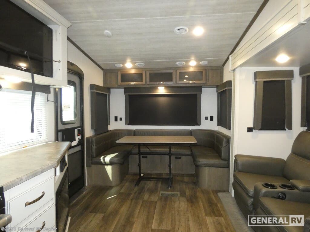 Call now about this 2023 Keystone Cougar Half-Ton 24RDS! 2023 Keystone Cougar Half-Ton 24RDS - Used Fifth Wheel For Sale by General RV Center in Birch Run, Michigan