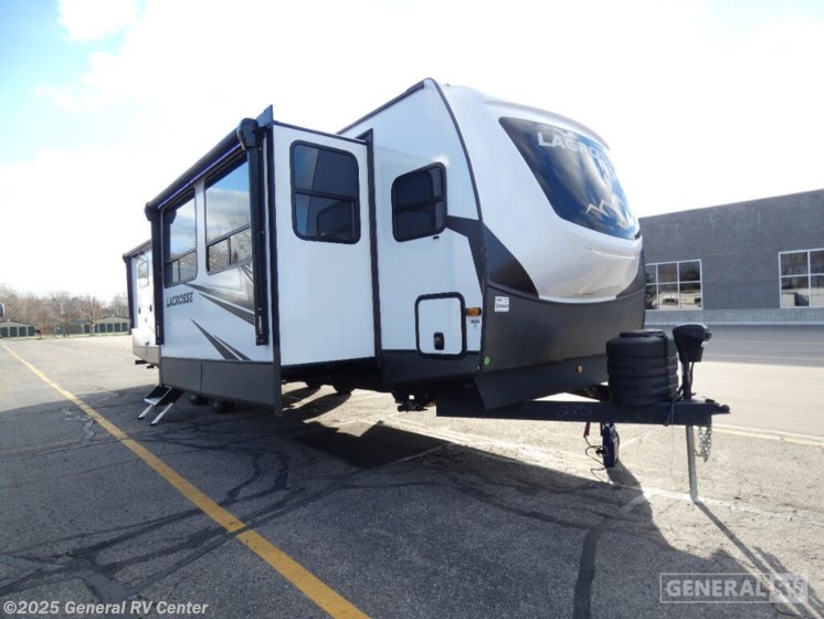 Email now about this 2025 Prime Time LaCrosse 3450FB! New 2025 Prime Time LaCrosse 3450FB available in Birch Run, Michigan