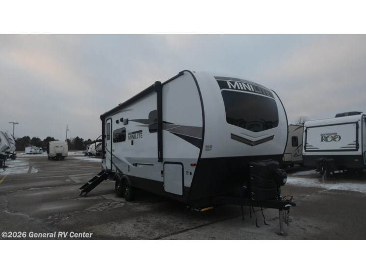 Email now about this 2023 Forest River Rockwood Mini Lite 2205S! Used 2023 Forest River Rockwood Mini Lite 2205S available in Birch Run, Michigan