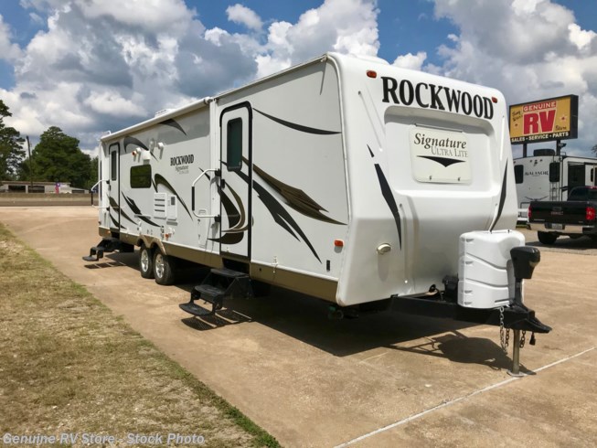 2012 Forest River Rockwood Signature Ultra Lite 8314BSS 2012 Forest River Rockwood Signature Ultra Lite 8314BSS