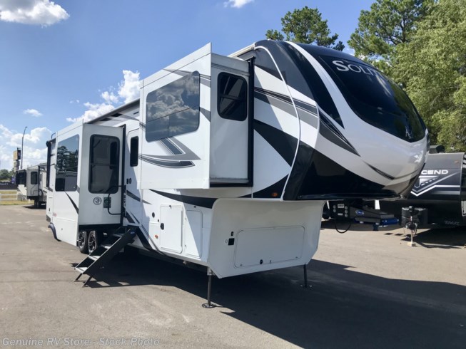 2023 Grand Design Solitude 380FL-R 2023 Grand Design Solitude 380FL-R