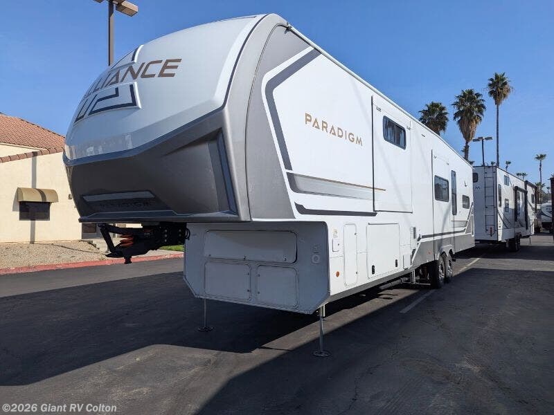 New 2025 Alliance RV Paradigm 382RK available in Colton, California