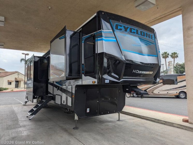 Email now about this 2025 Heartland Cyclone CY 3714! New 2025 Heartland Cyclone CY 3714 available in Colton, California