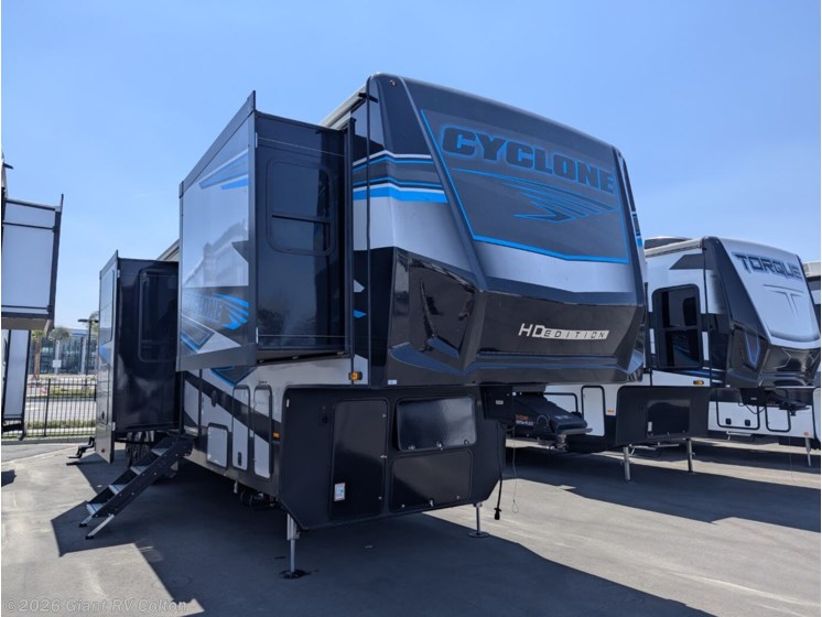 Email now about this 2025 Heartland Cyclone CY 4008! New 2025 Heartland Cyclone CY 4008 available in Colton, California