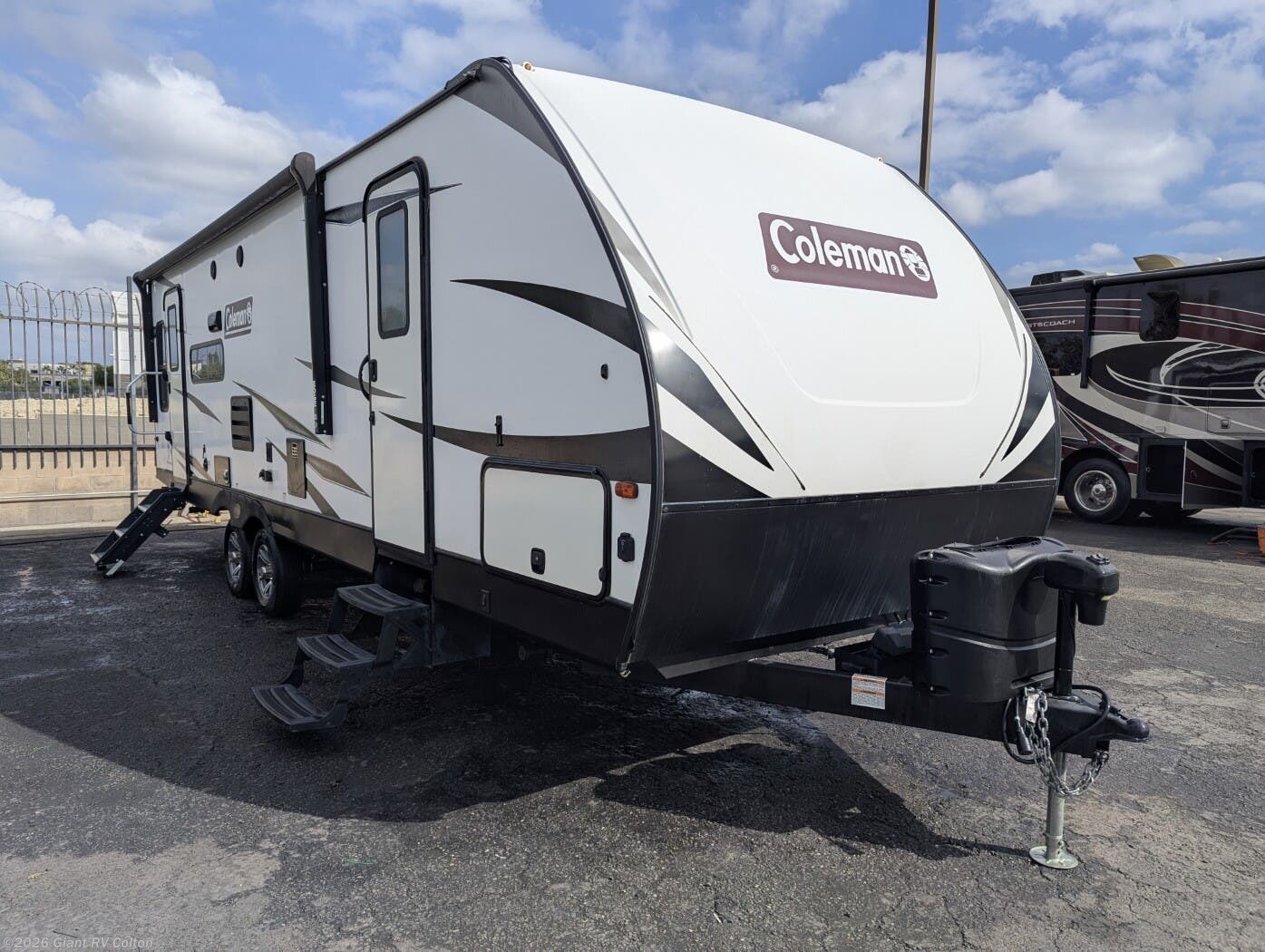 Email now about this 2022 Dutchmen Coleman Light 2715RL! Used 2022 Dutchmen Coleman Light 2715RL available in Colton, California