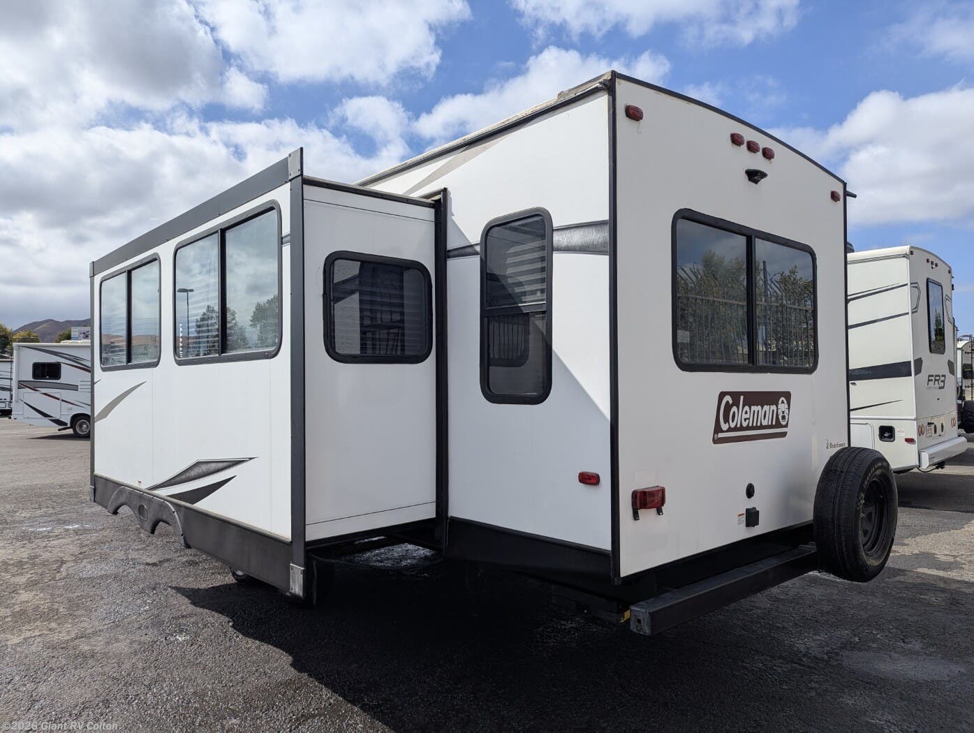 Used 2022 Dutchmen Coleman Light 2715RL available in Colton, California