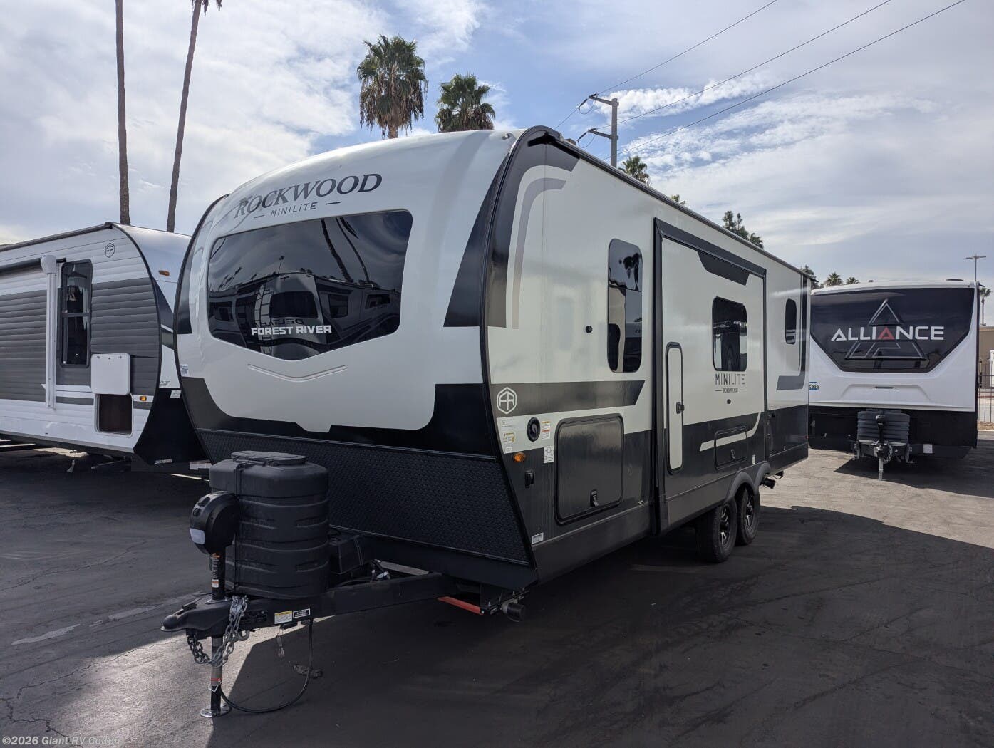 New 2026 Forest River Rockwood Mini Lite 2509S available in Colton, California