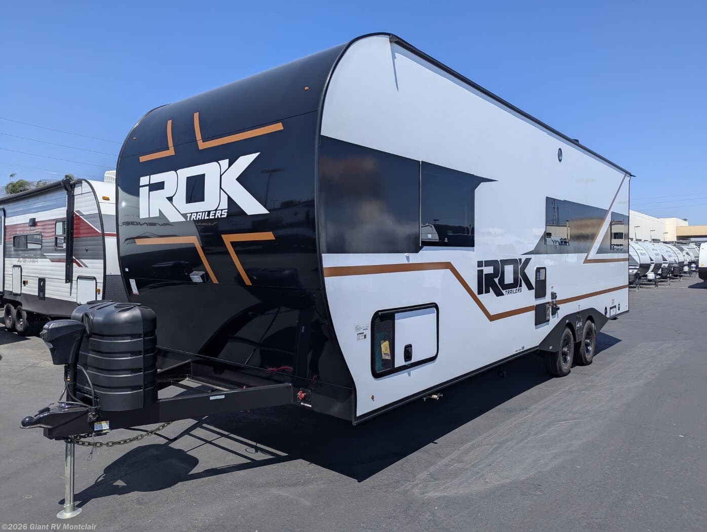 Contact us now about this 2026 Irok Trailers FS Luxe IROK FS 2814! 2026 FS Luxe IROK FS 2814 by Irok Trailers from Giant RV in Montclair, California