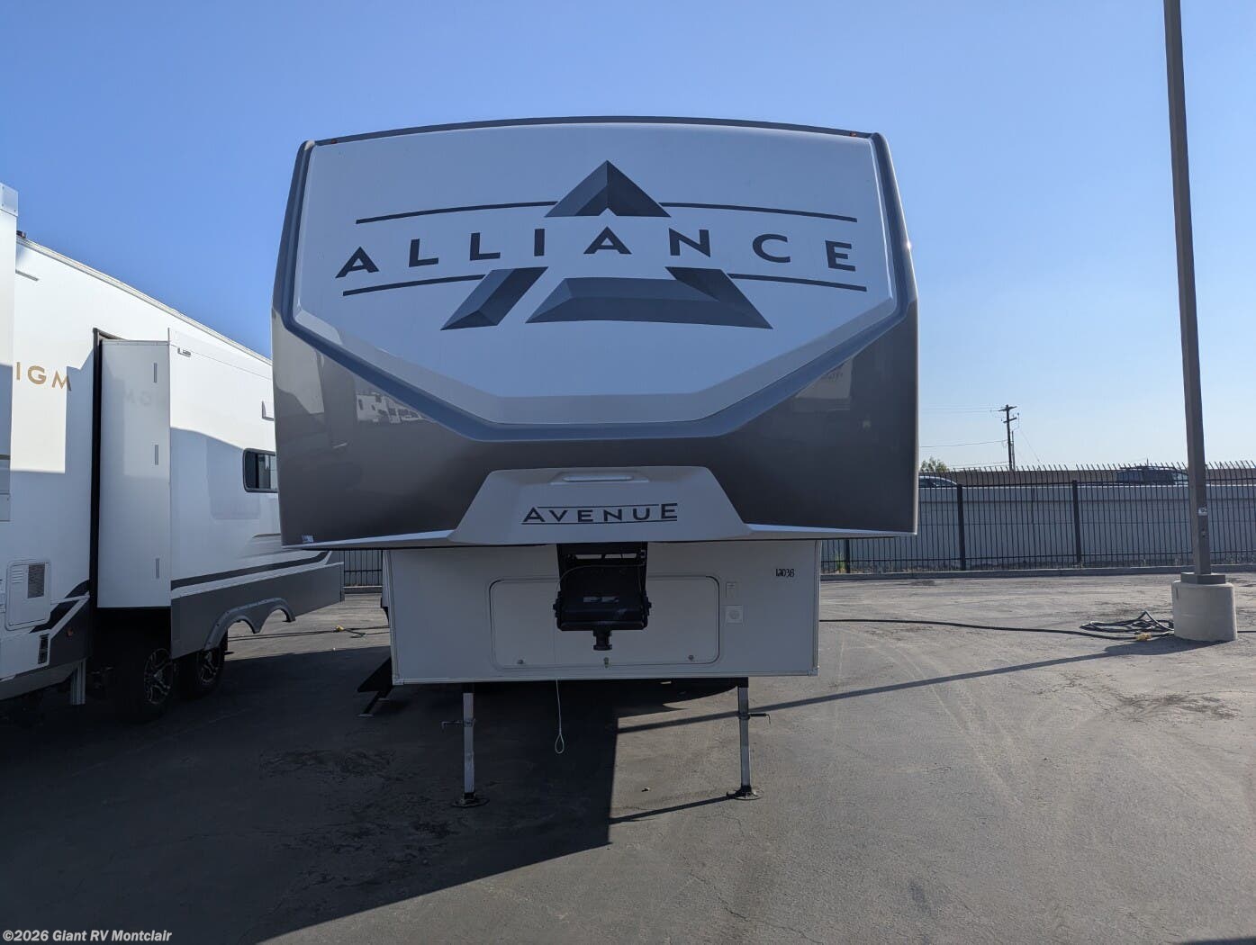 Contact us now about this 2026 Alliance RV Avenue 25RL! 2026 Avenue 25RL by Alliance RV from Giant RV in Montclair, California