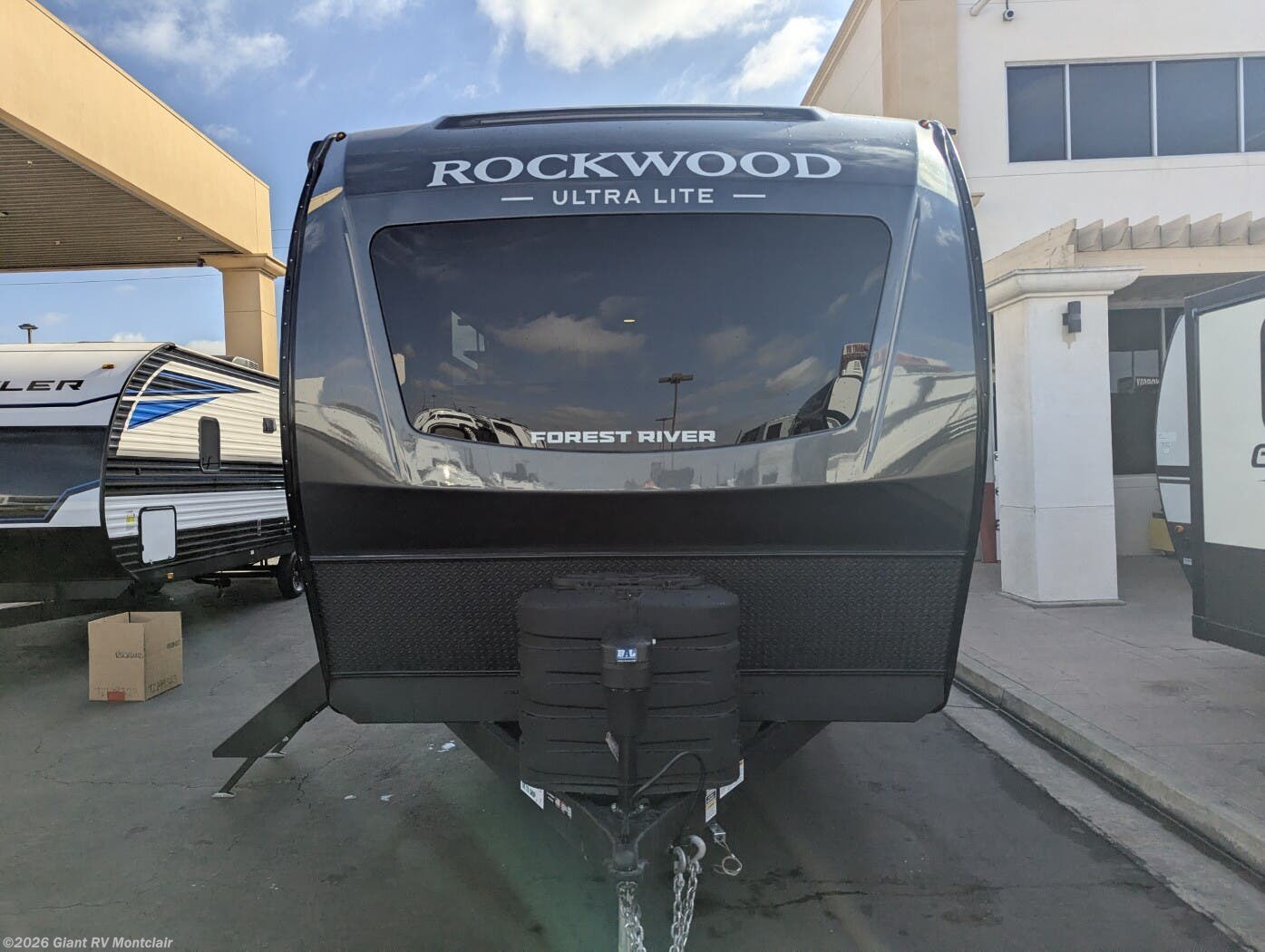Contact us now about this 2026 Forest River Rockwood Ultra Lite 301FKT! 2026 Rockwood Ultra Lite 301FKT by Forest River from Giant RV in Montclair, California