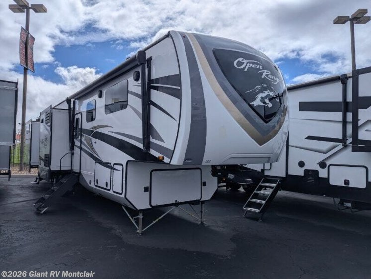 Email now about this 2023 Highland Ridge Open Range 395BHS! Used 2023 Highland Ridge Open Range 395BHS available in Montclair, California