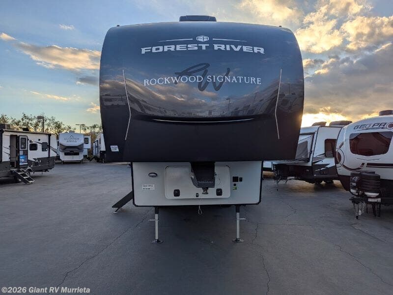 Contact us now about this 2025 Forest River Rockwood Signature R301RKS! 2025 Rockwood Signature R301RKS by Forest River from Giant RV in Murrieta, California