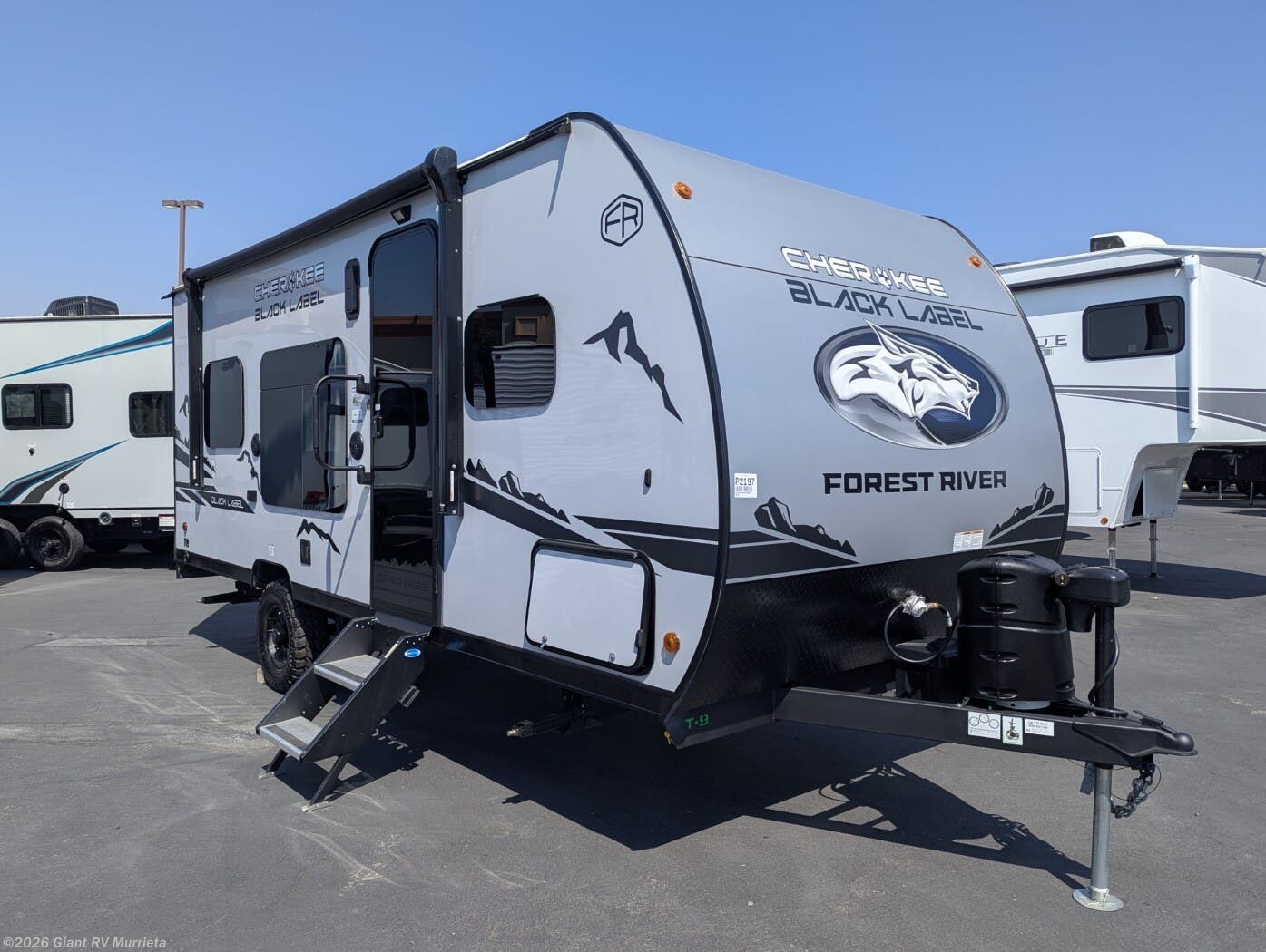 Email now about this 2025 Forest River Cherokee Wolf Pup Black Label 18RJBBL! Used 2025 Forest River Cherokee Wolf Pup Black Label 18RJBBL available in Murrieta, California