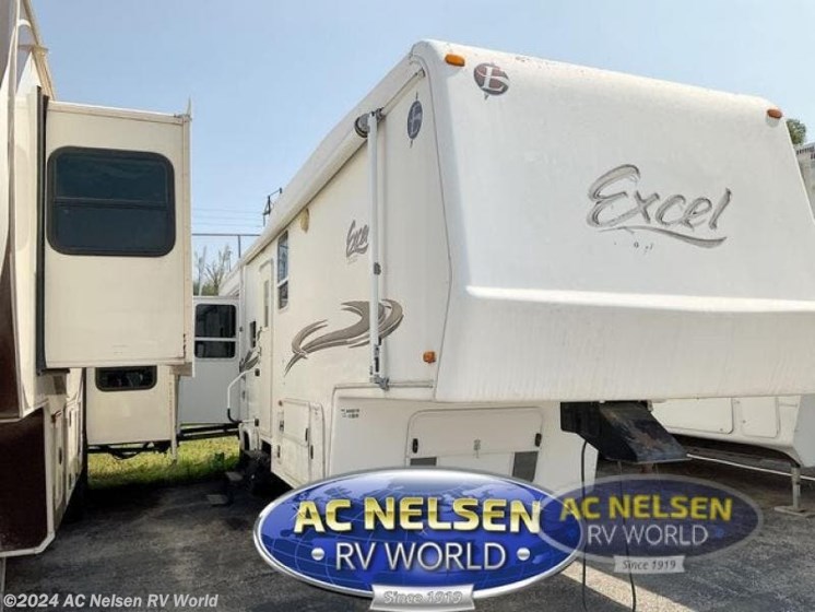 Used 2004 Excel Excel 33RSE available in Omaha, Nebraska