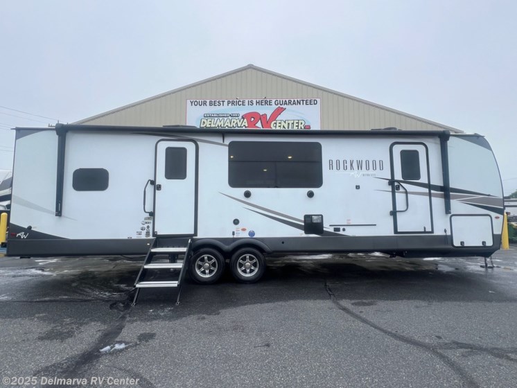 Email now about this 2025 Forest River Rockwood Ultra Lite 2918BH! New 2025 Forest River Rockwood Ultra Lite 2918BH available in Milford North, Delaware