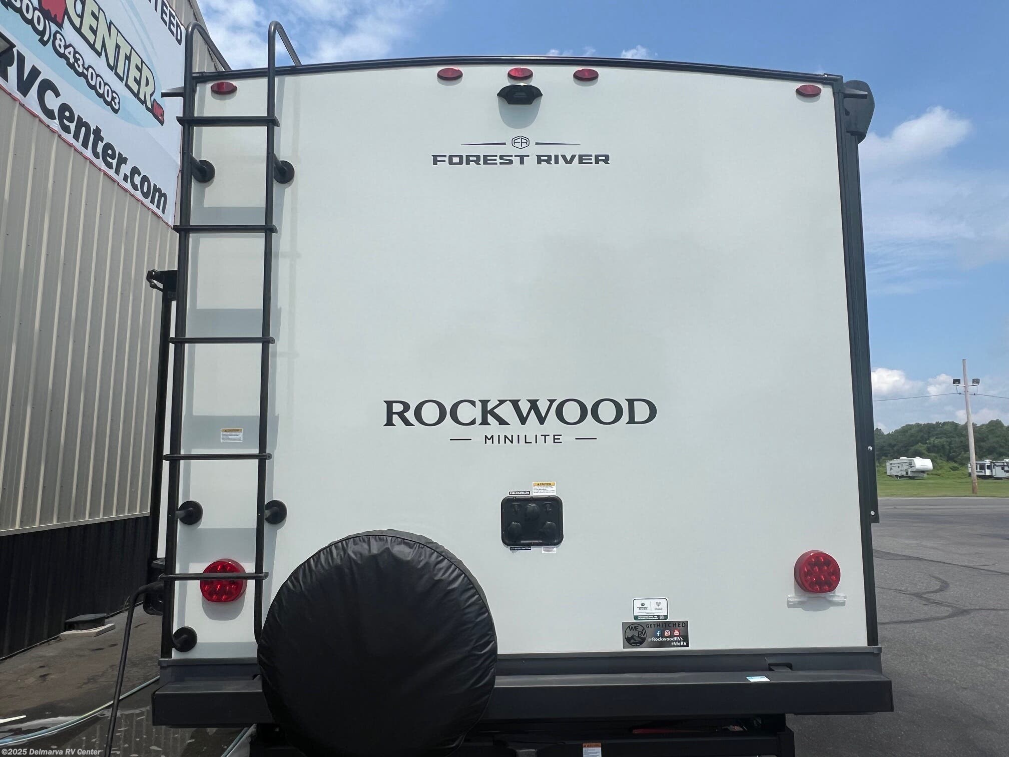 New 2026 Forest River Rockwood Mini Lite 2520BH available in Milford, Delaware