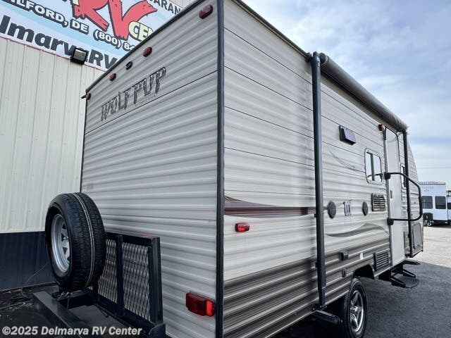 Contact us now about this 2016 Forest River Wolf Pup 16BHS! 2016 Wolf Pup 16BHS by Forest River from Delmarva RV Center in Milford, Delaware