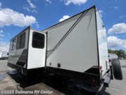 Contact us now about this 2022 Dutchmen Kodiak Ultra-Lite Ultra-Lite 289BHSL! 2022 Kodiak Ultra-Lite Ultra-Lite 289BHSL by Dutchmen from Delmarva RV Center (Milford North) in Milford North, Delaware