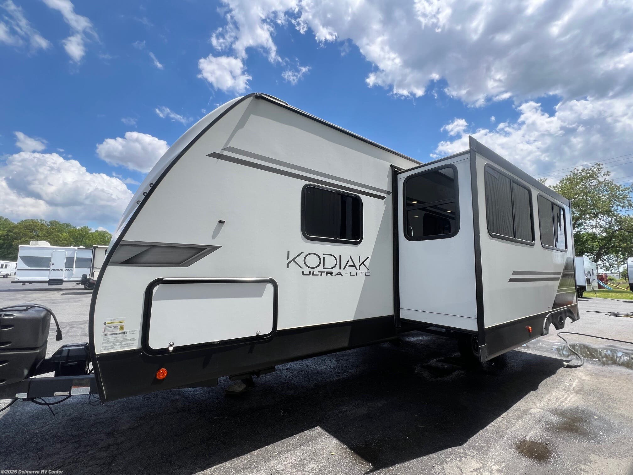 Used 2022 Dutchmen Kodiak Ultra-Lite Ultra-Lite 289BHSL available in Milford North, Delaware