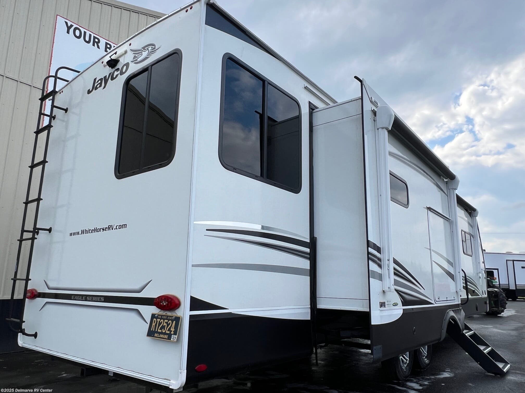 Contact us now about this 2021 Jayco Eagle 332CBOK! 2021 Eagle 332CBOK by Jayco from Delmarva RV Center (Milford North) in Milford North, Delaware