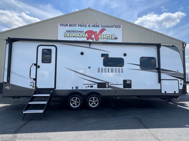 Email now about this 2025 Forest River Rockwood Ultra Lite 2606WS! New 2025 Forest River Rockwood Ultra Lite 2606WS available in Milford, Delaware