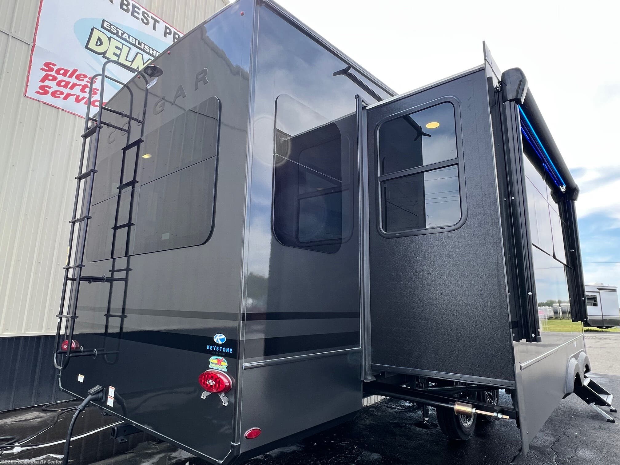 Contact us now about this 2025 Keystone Cougar 290RLS! 2025 Cougar 290RLS by Keystone from Delmarva RV Center (Milford North) in Milford North, Delaware